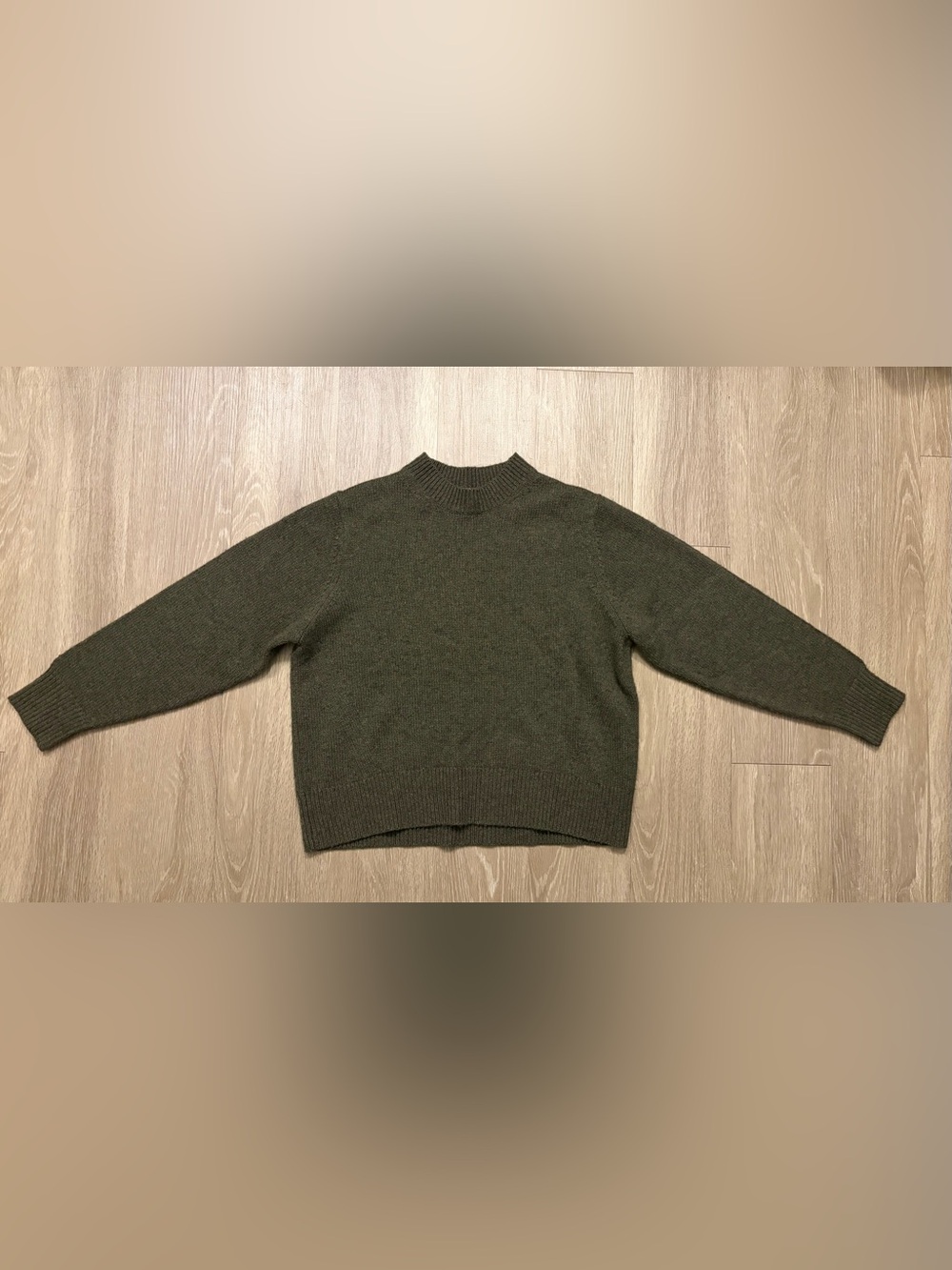 [~8/3 ONLY] Athé Vanessa Bruno Olive Green Sweater